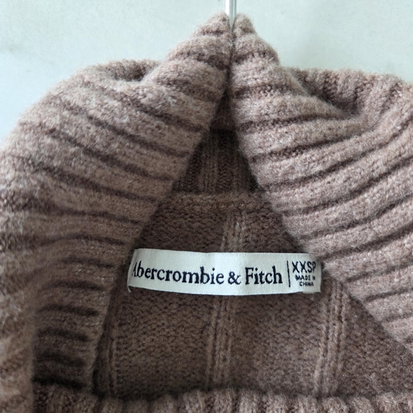 Abercrombie & Fitch Long Sleeve Mock Neck Dress - Picture 6 of 6